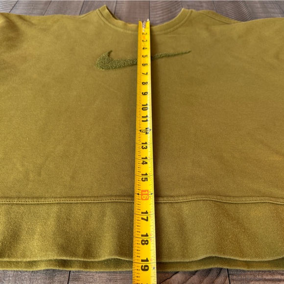 Nike Dri-FIT Get Fit Swoosh Training Crewneck Sweatshirt Women’s Size Large - Picture 16 of 16